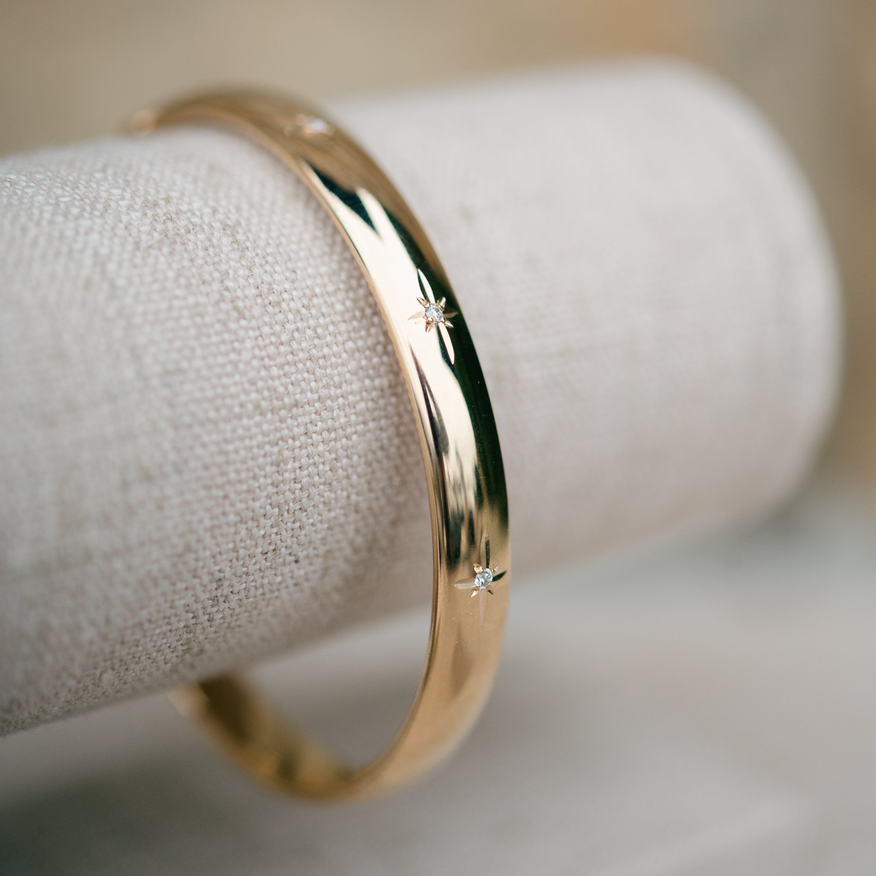 Reagan bangle