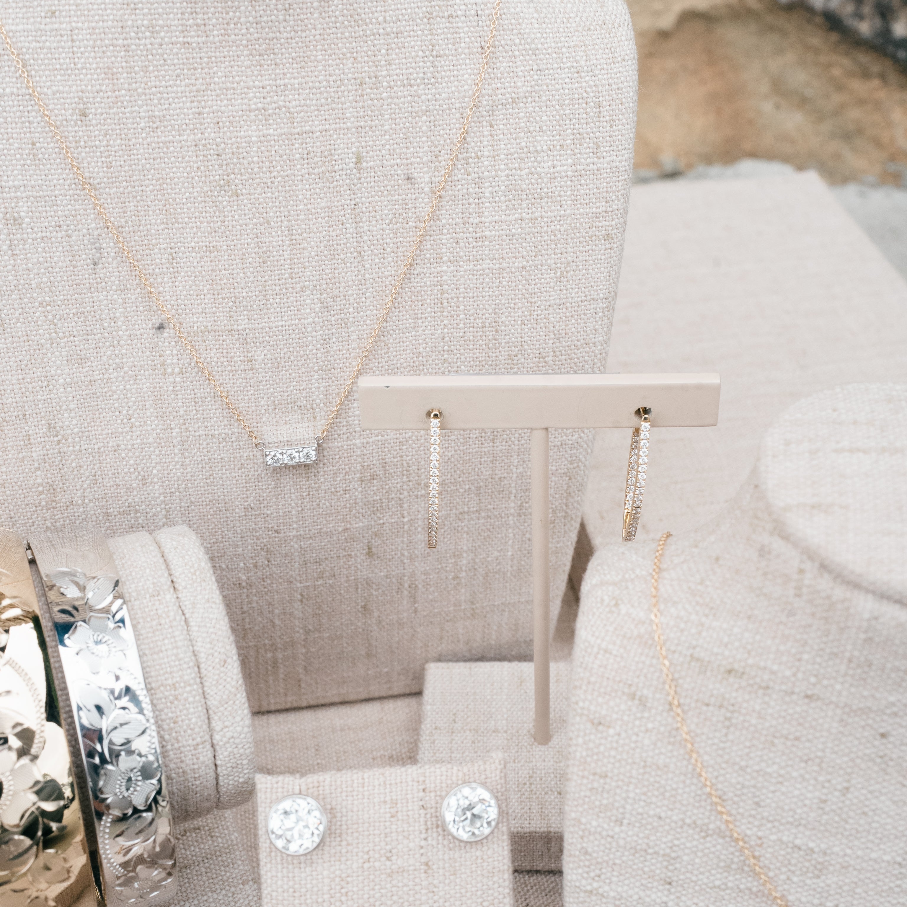 Inside -out diamond hoops