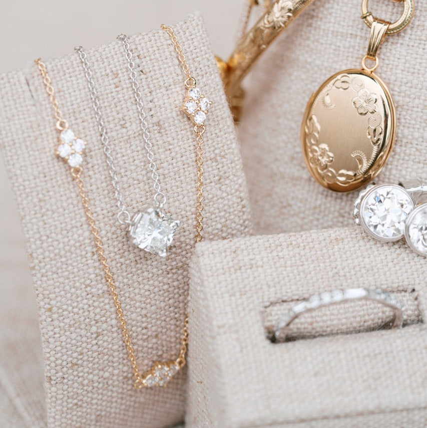 Betsy necklace