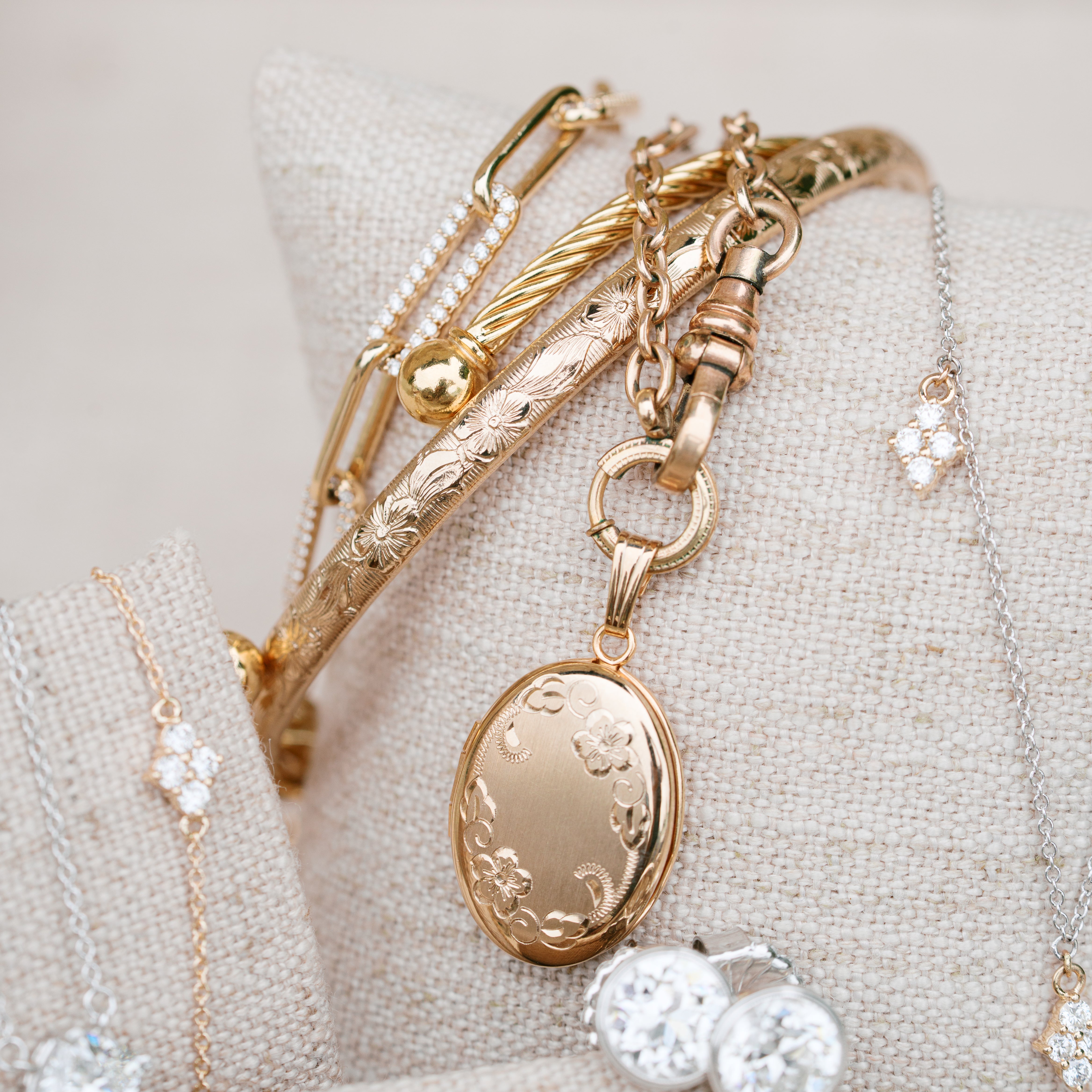 Victorian oval link watch chain with locket