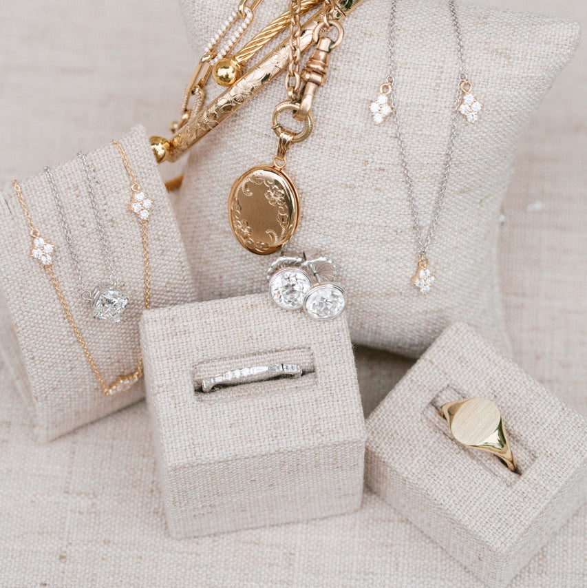Alma necklace