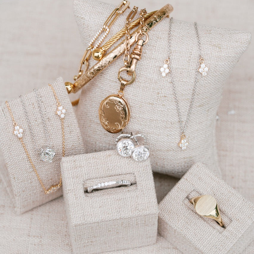 Nora necklace