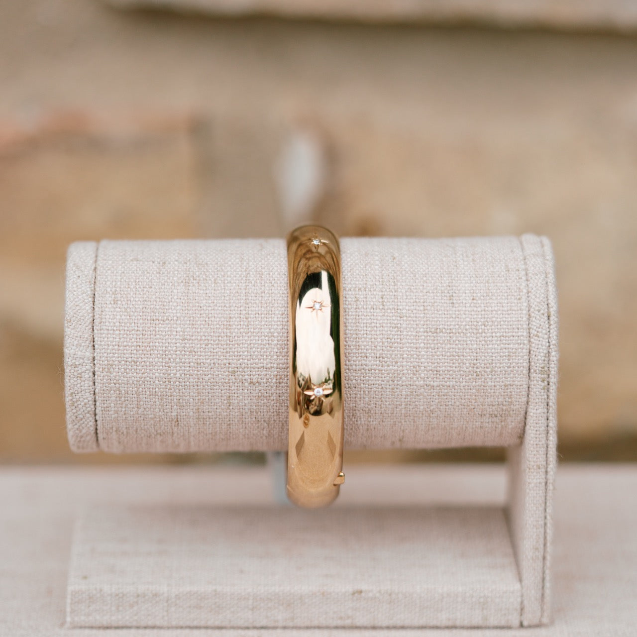 Lydia Bangle