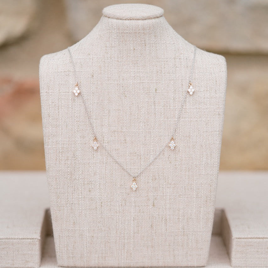 Nora necklace