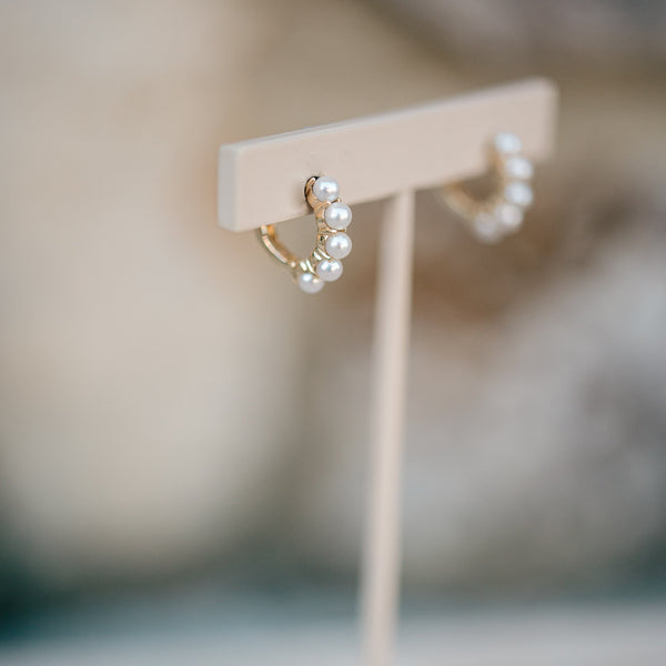 Fresh water pearl hoops