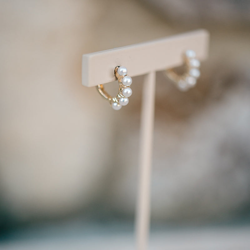 Fresh water pearl hoops