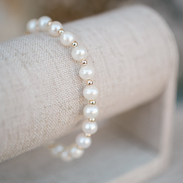 Cultured Freshwater Pearl Bracelet