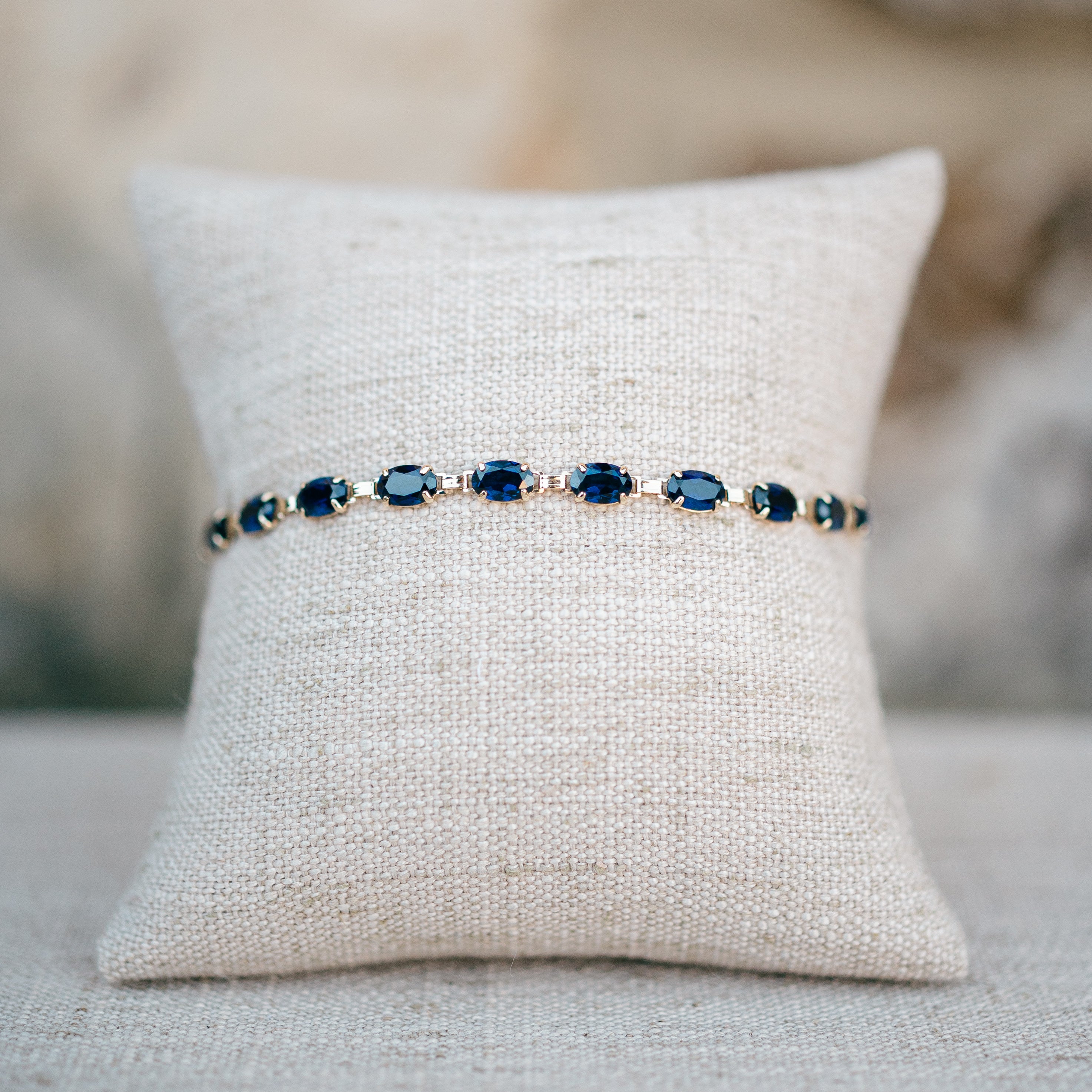 Sapphire line bracelet