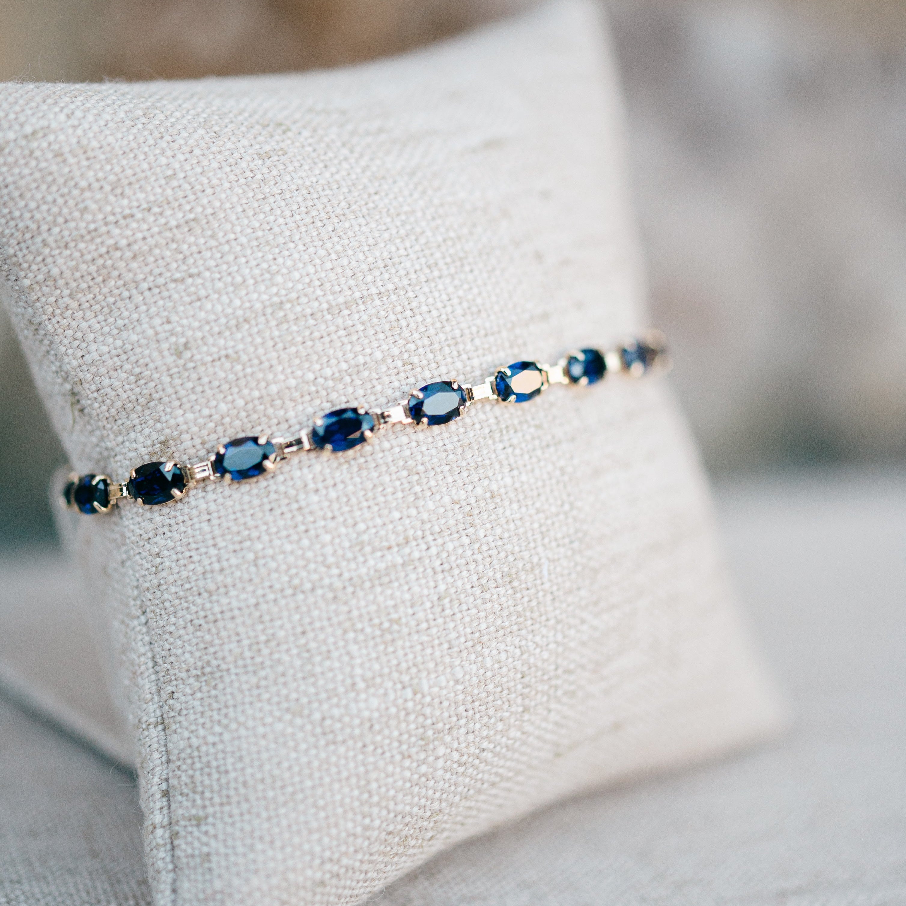 Sapphire line bracelet