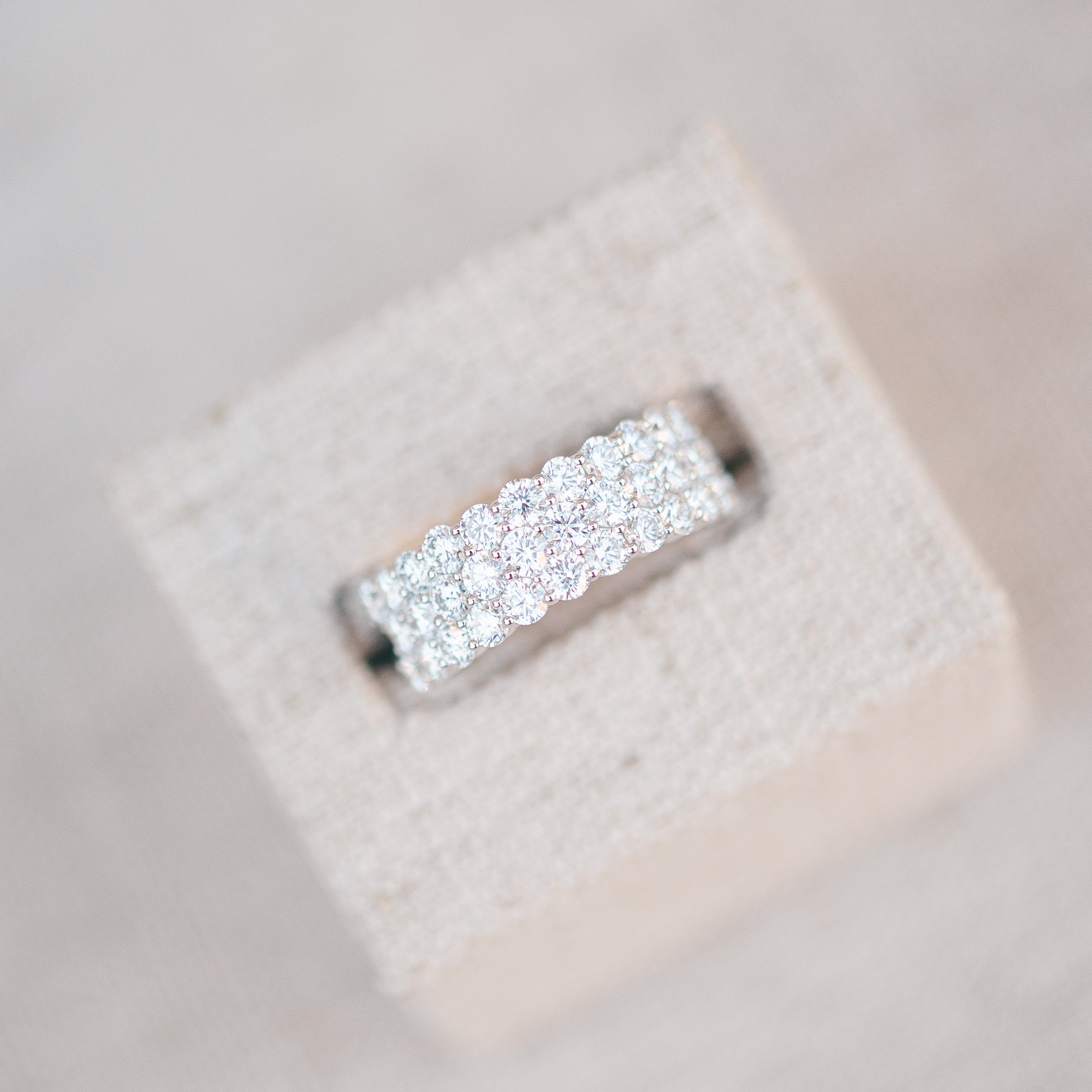 Pave diamond band