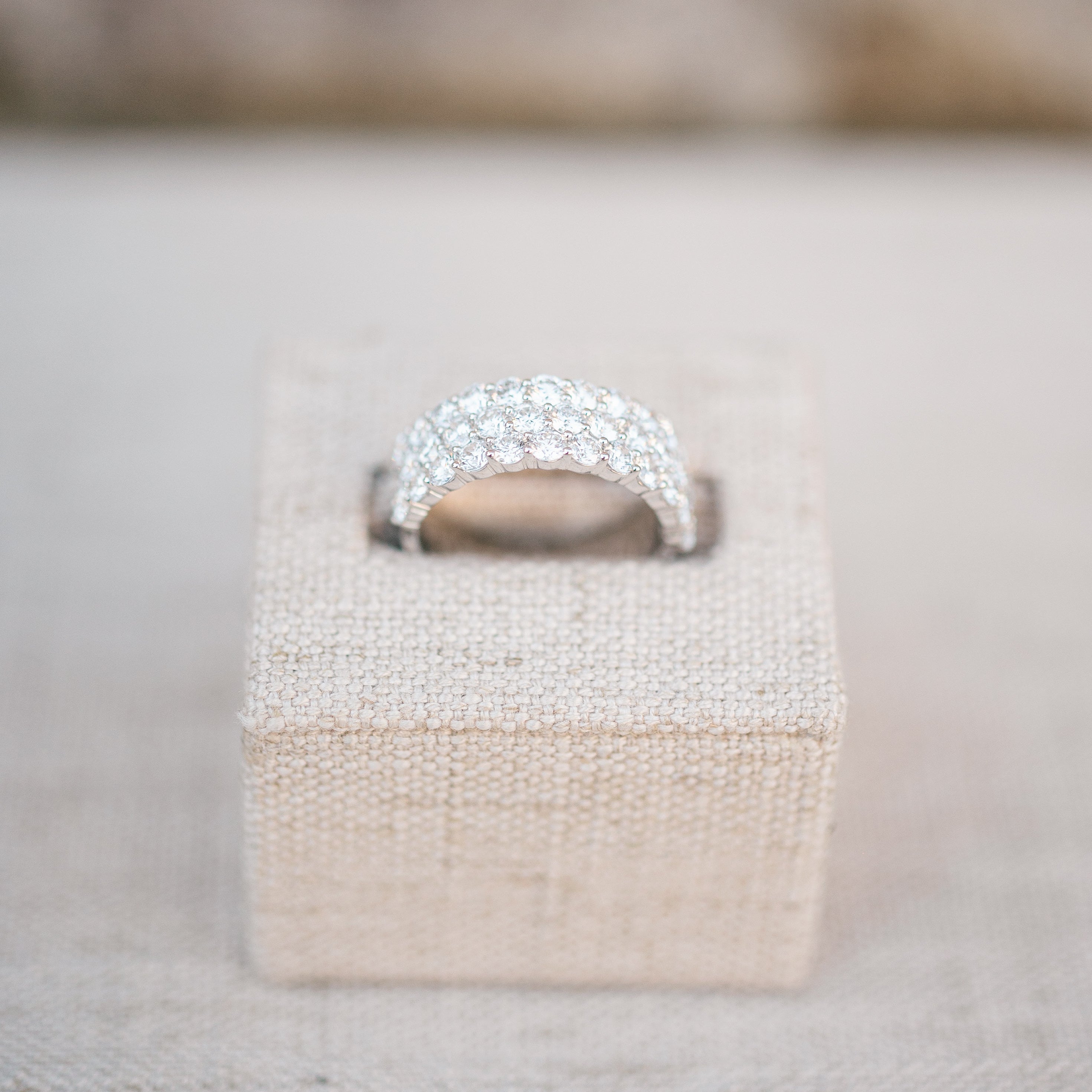Pave diamond band
