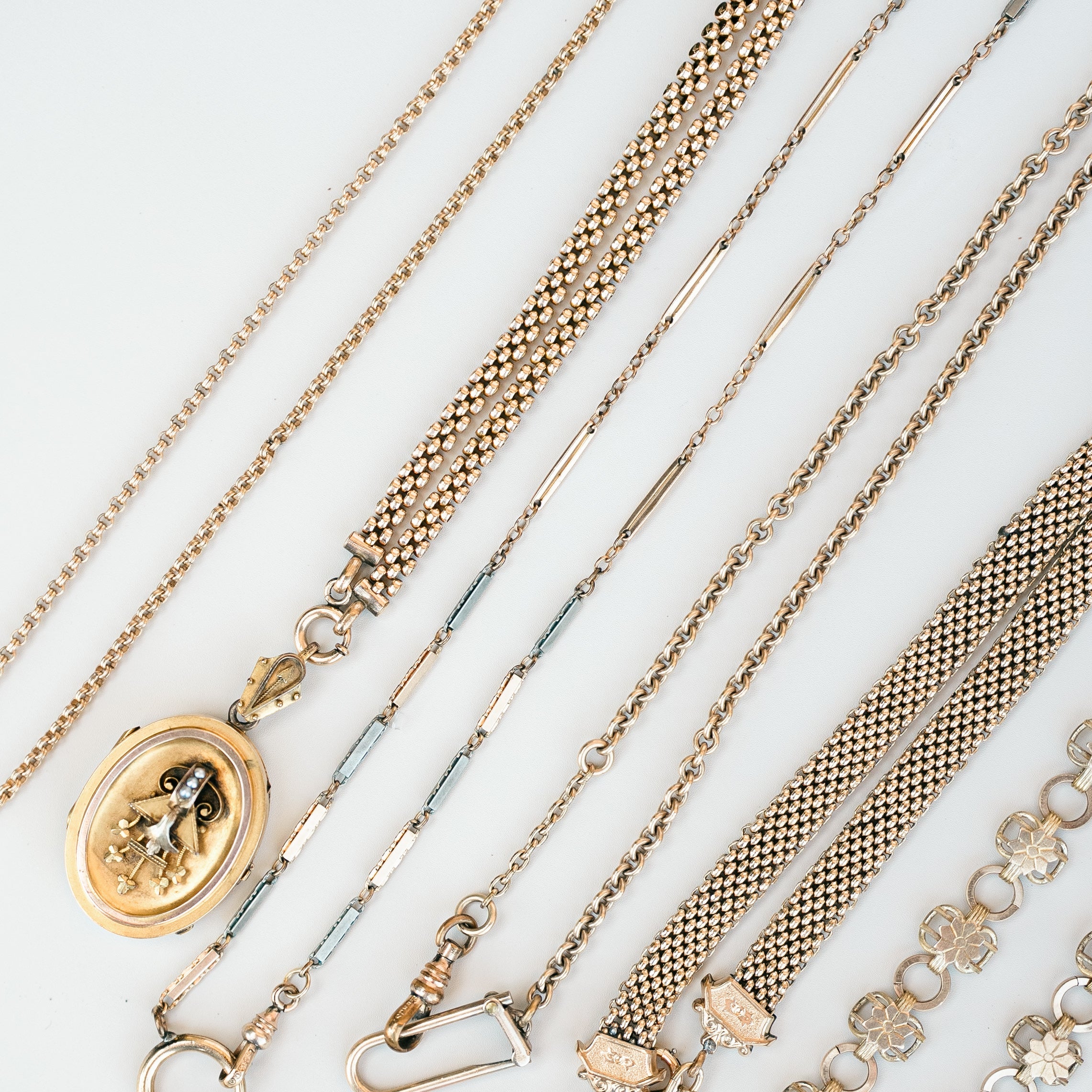 Victorian gold filled petite rolo chain