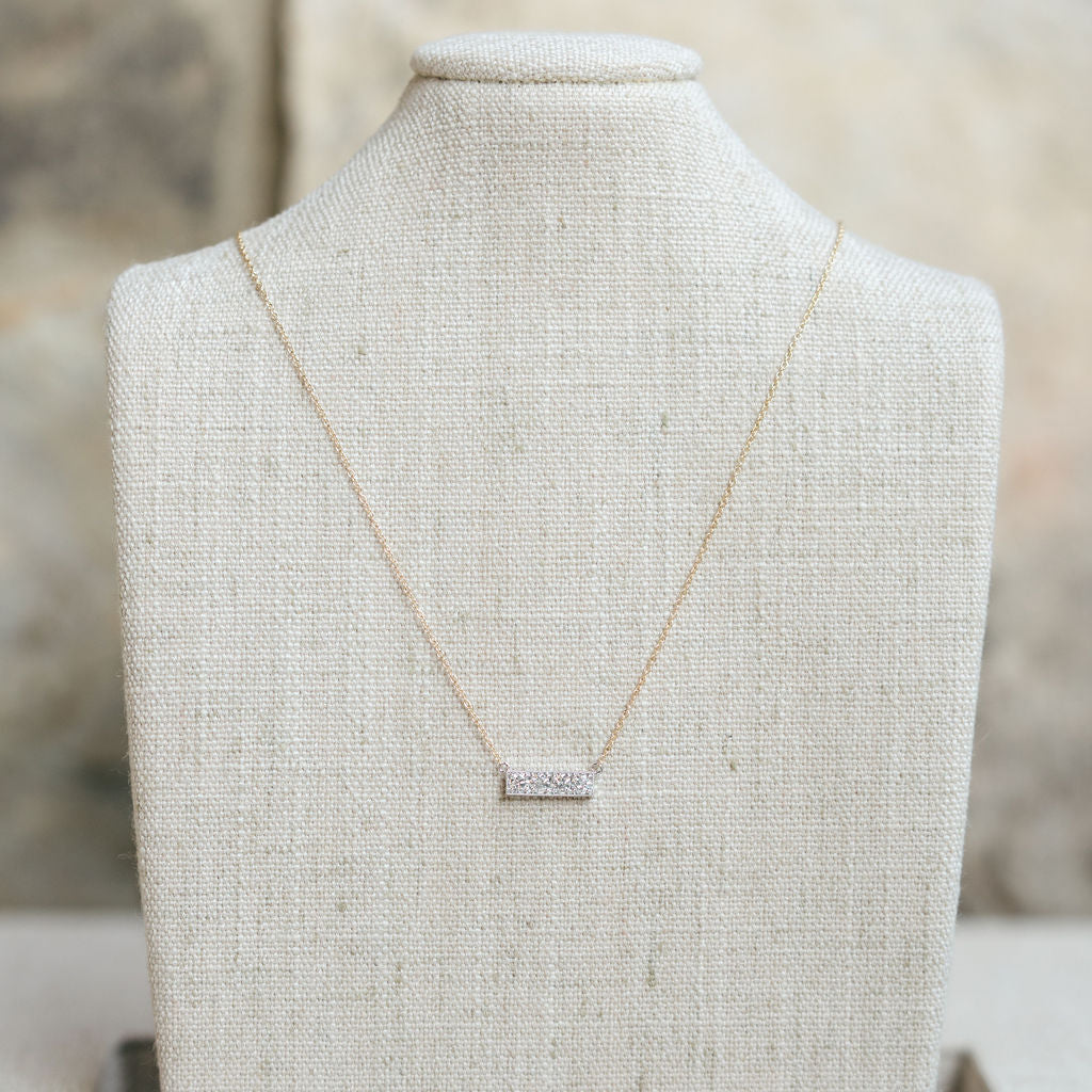 Stella necklace, yellow gold