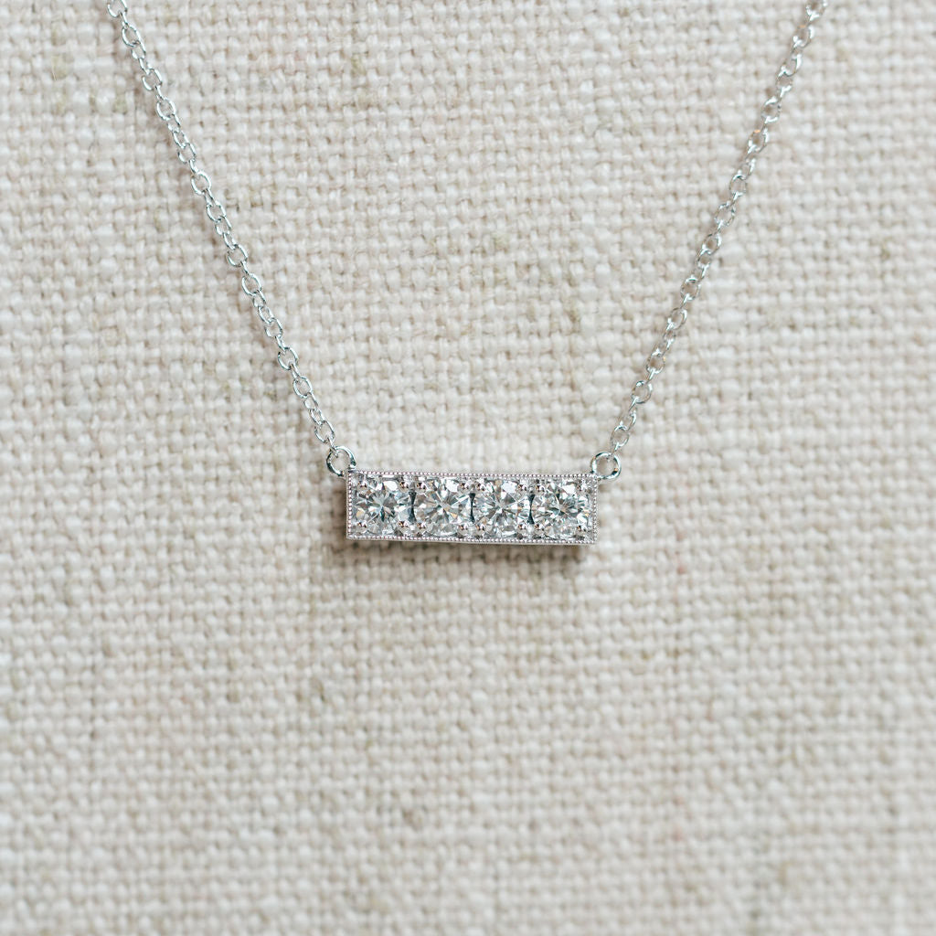 Stella necklace, white gold