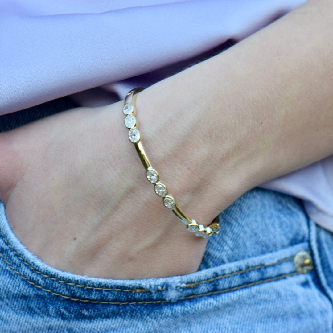 Oval diamond station bangle