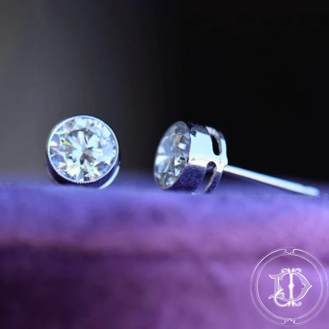 Round Brilliant Diamond Studs