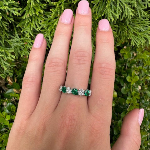 pear shaped emerald and diamond band