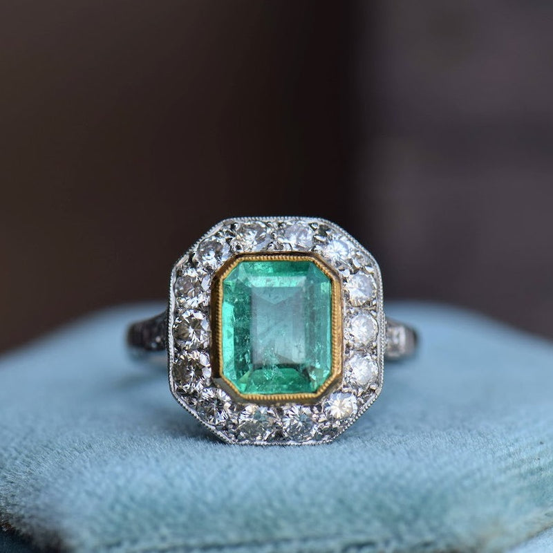 emerald and diamond ring