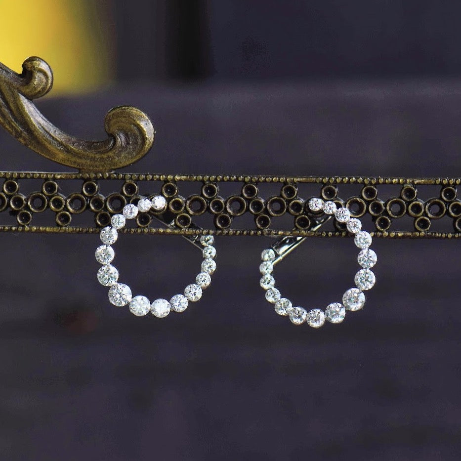 Graduated Diamond Swirl Hoops