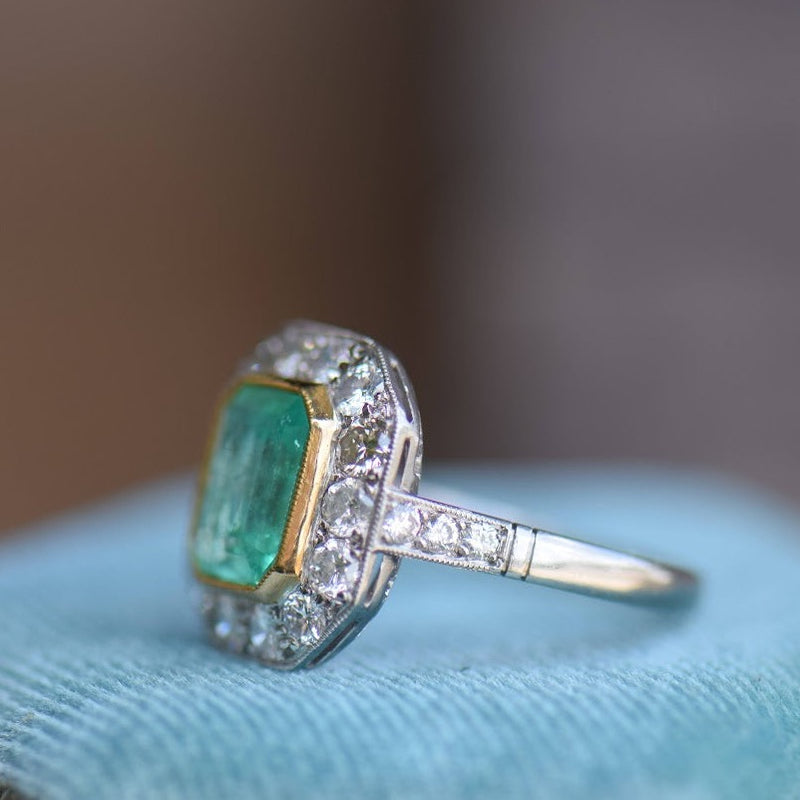 emerald and diamond ring