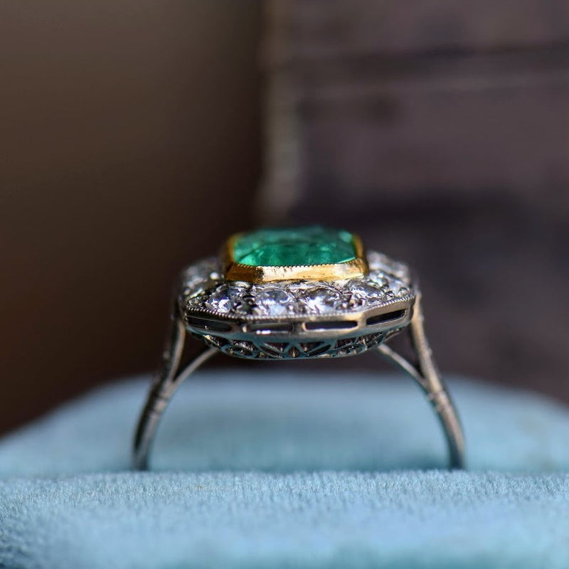 emerald and diamond ring