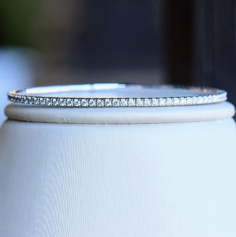 diamond flexible bangle