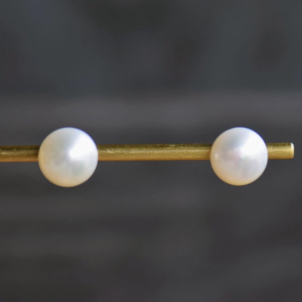 10MM Pearl Earrings