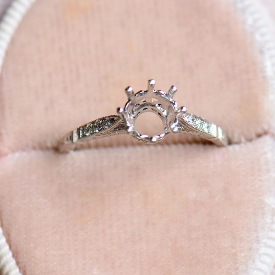 Antique Inspired Eight Prong Diamond Semi Mount