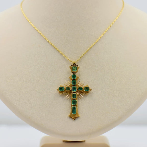 Columbian Emerald Cross