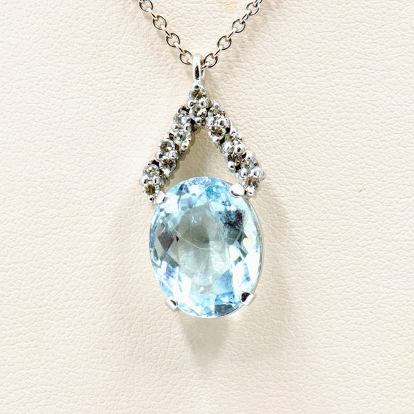 Oval Aquamarine and Diamond Necklace